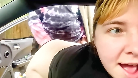 Amateur brunette fucks her best friend's wife in the backyard