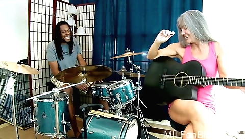 Interracial mature milf in black boots and stockings