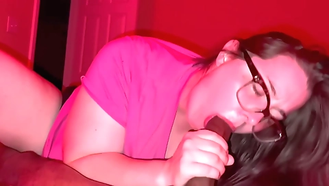 Brunette milf fucked by young dude in homemade vid