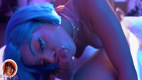 Amateur black girl gets her pussy rammed in the ass and mouth